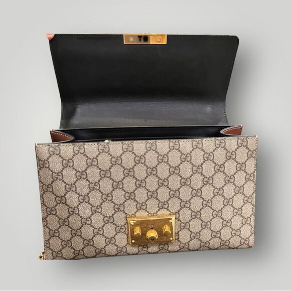 GUCCI 
GG Supreme Monogram Calfskin Padlock Shoulder Bag Beige Black - Picture 6 of 11